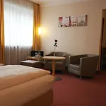 Schiller Hotel 3*