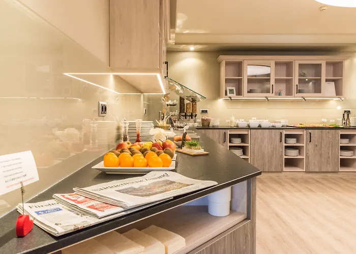 Schiller Hotell 3*